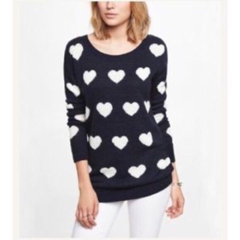 ✨Express Hearts Sweater✨ 